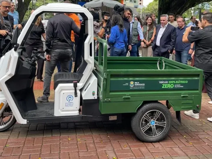 Substituição de carroças por triciclos elétricos em Belo Horizonte
